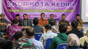 Forum-Kerukunan-Umat-Beragama-FKUB-bersama-Pemerintah.jpg