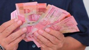 Guru-Cicih-Jual-Sawah-dan-Tanah-Demi-Kembalikan-Tabungan-Siswa-Rp-543-Juta-eks-Kepsek-Diminta-Iuran.jpg