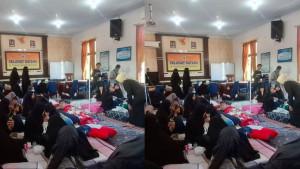 Handayani-Tempuh-Perjalanan-5-Jam-untuk-Jenguk-Anak-yang-Keracunan-MBG-Mulai-Kini-Larang-Makan.jpg