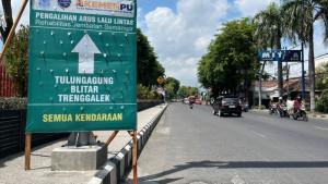 Jembatan-Semampir-Kota-Kediri-resmi-ditutup.jpg