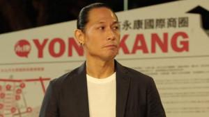 Junior-Rorimpandey-atau-lebih-dikenal-dengan-Chef-Juna-hanya-tahu-logika-dibanding-patah-hati.jpg