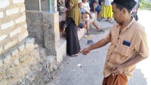 Kasi-Humas-Polres-Sumenep-AKP-Widiarti-Sutioningtyas-sebut-ada-5-rumah-warga.jpg