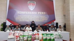 Kasus-beras-oplosan-membuat-pemerintah-Indonesia-serius.jpg