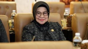 Ketua-Fraksi-PDI-Perjuangan-DPRD-Jawa-Timur-Wara-Sundari-Renny-Pramana-saat-hadir-dalam-Rapat.jpg