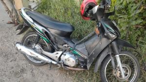 Kondisi-pengendara-motor-yang-meninggal-dunia-di-jalan-raya-Manyar-Gresik-Selasa-7102025.jpg