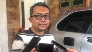 Kontraktor-Jombang-yang-dilaporkan-ke-Polres-Jombang-saat-dikonfirmasi-awak-media.jpg