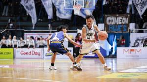 Muhammad-Misbach-Qurijal-tampil-menonjol.jpg