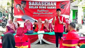 Muhammad-Zaini-saat-hadiri-SarasehanBulan-Bung-Karno-di-Pasuruan.jpg