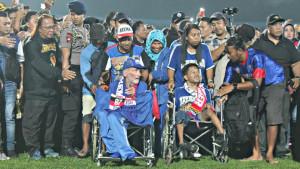 Paul-Anthony-Cumming-setelah-pertandingan-Arema-FC-di-Stadion-Kanjuruhan-Malang.jpg