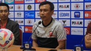 Pelatih-Madura-United-Widodo-Cahyono-Putro-m.jpg