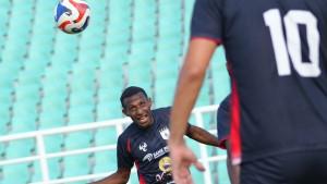 Pemain-Persipura-menjalani-official-training-di-Stadion-Gelora-Delta-Sidoarjo-GDS.jpg