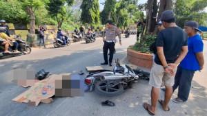 Pengendara-motor-alami-kecelakaan-di-Jalan-Raya-Ponorogo-Madiun-kecelakaan-maut-di-madiun.jpg