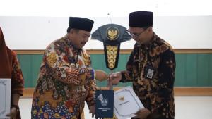 Penyerahan-SK-pensiun-kepada-111-Aparatur-Sipil-Negara-ASN-dilakukan-oleh-Bupati-Jombang.jpg