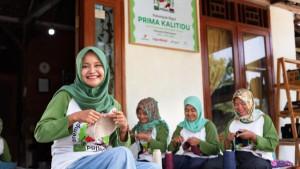 Perempuan-Indonesia-Merajut-PRIMA-telah-memproduks.jpg