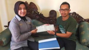 Petugas-Satlantas-Polres-Kediri-saat-meluncurkan-program-inovatif.jpg