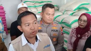 Pimpinan-Cabang-Bulog-Mojokerto-Muhammad-Husin-saat-dikonfirmasi-awak-media.jpg