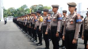 Polres-Malang-menggelar-apel-pengamanan-pertandingan-Arema-FC-vs-Persib.jpg