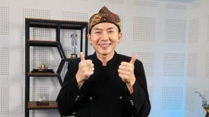 Rafael-Tan-santai-seblaknya-dijiplak-orang-lain.jpg