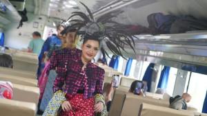 Rayakan-Hari-Batik-Nasional-di-Atas-Kereta-PT-KAI-Gaungkan-Budaya-hingga-Dukungan-Disabilitas.jpg