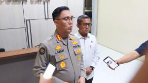 Saat-Kabid-Humas-Polda-Jatim-Kombes-Pol-Jules-Abraham.jpg