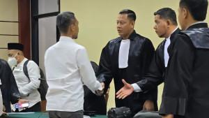 Sidang-vonis-Kasus-dugaan-korupsi-RPHU-lamongan.jpg