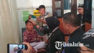 Siswa-SDN-Tumbrasanom-dan-MTs-Plus-Nabawi-Kedungadem-Bojonegoro-diduga-keracunan-MBG.jpg