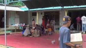 Suasana-rumah-duka-Muhammad-Mashudulhaq-14-korban-tewas-Ponpes-Al-Khoziny-Sidoarjo.jpg