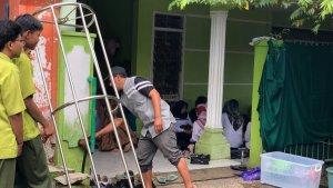 Suasana-rumah-duka-pegawai-Diskumdag-yang-meninggal-saat-rapat.jpg