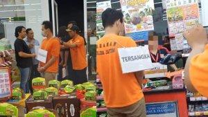 Tersangka-Antok-jalani-rekonstruksi-kasus-mutilasi-Uswatun-Khasanah.jpg