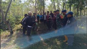 Tim-gabungan-TNI-Polri-Pemerintah-Kecamatan-Ijen.jpg