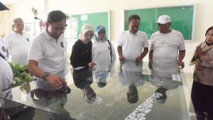 Wali-Kota-Kediri-Vinanda-Prameswati-saat-menghadiri-diskusi-strategis-bersama-jajaran-pimpinan-UB.jpg