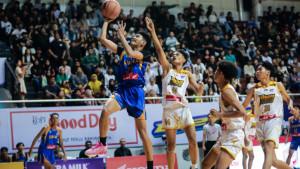 William-Immanuel-Aryanta-pelajar-SMKN-1-Surabaya-saat-pertandingan-Honda-DBL-surabaya.jpg