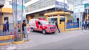 ambulans-pembawa-korban-kecelakaan-bus-rombongan-pegawai-rsbs-jember.jpg