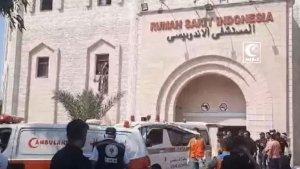 ambulans-saat-mengevakuasi-korban-luka-dan-tewas-ke-Rumah-Sakit-Indonesia-di-Gaza.jpg