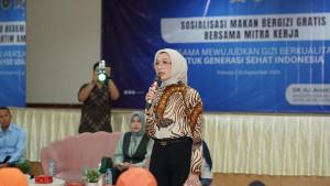 arzeti-bilbina-saat-sosialisasi-program-mbg.jpg