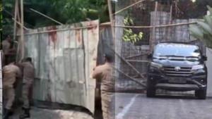 blokade-jalan-Sinar-Mas-VII-RT-12-RW-1-Satpol-PP-Kota-Semarang-somasi-Ari-nyamar-OB.jpg