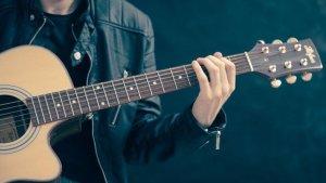 chord-dan-kunci-gitar-kemarin-ciptaan-herman-seventeen.jpg
