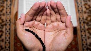 doa-di-hari-Asyura-10-Muharram.jpg