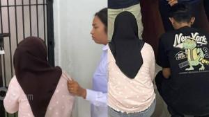 fakta-pasutri-open-BO-di-rumah-selama-tiga-hari.jpg