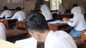 guru-hina-murid-viral-di-media-sosial.jpg
