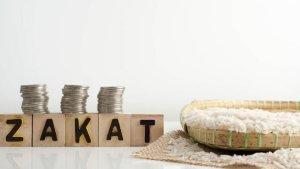 hukum-orangtua-bayar-zakat-fitrah-anak-yang-sudah-bekerja.jpg