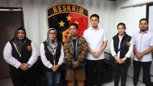 ibu-kandung-dan-pasangan-sejenisnya-siksa-anak.jpg