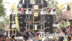 ilustrasi-sound-horeg-pawai-budaya-sound-system-di-Kandangan-Kediri-2025.jpg