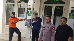 maling-kotak-amal-di-Kediri-asal-Lampung-diamankan-warga.jpg