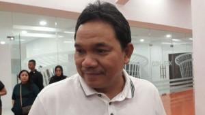 jatim/presiden-klub-madura-united-achsanul-qosasi-saat-ditemui-selepas-laga-menghadapi-persija-jakarta.jpg