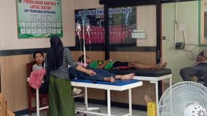 siswa-smpn-1-boyolangu-tulungagung-keracunan.jpg