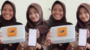 siswi-SMA-Negeri-2-Cilacap-Jawa-Tengah-kotak-makan-atau-ompreng-pintar-pendeteksi-makanan-basi.jpg
