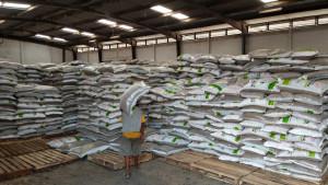 stok-pupuk-subsidi-di-mojokerto-melimpah.jpg
