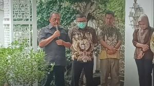 suasana-rumah-duka-wakil-wali-kota-surabaya-cak-ji.jpg
