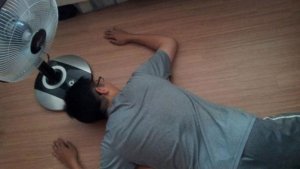 tidur-pakai-kipas-angin_20171116_174113.jpg